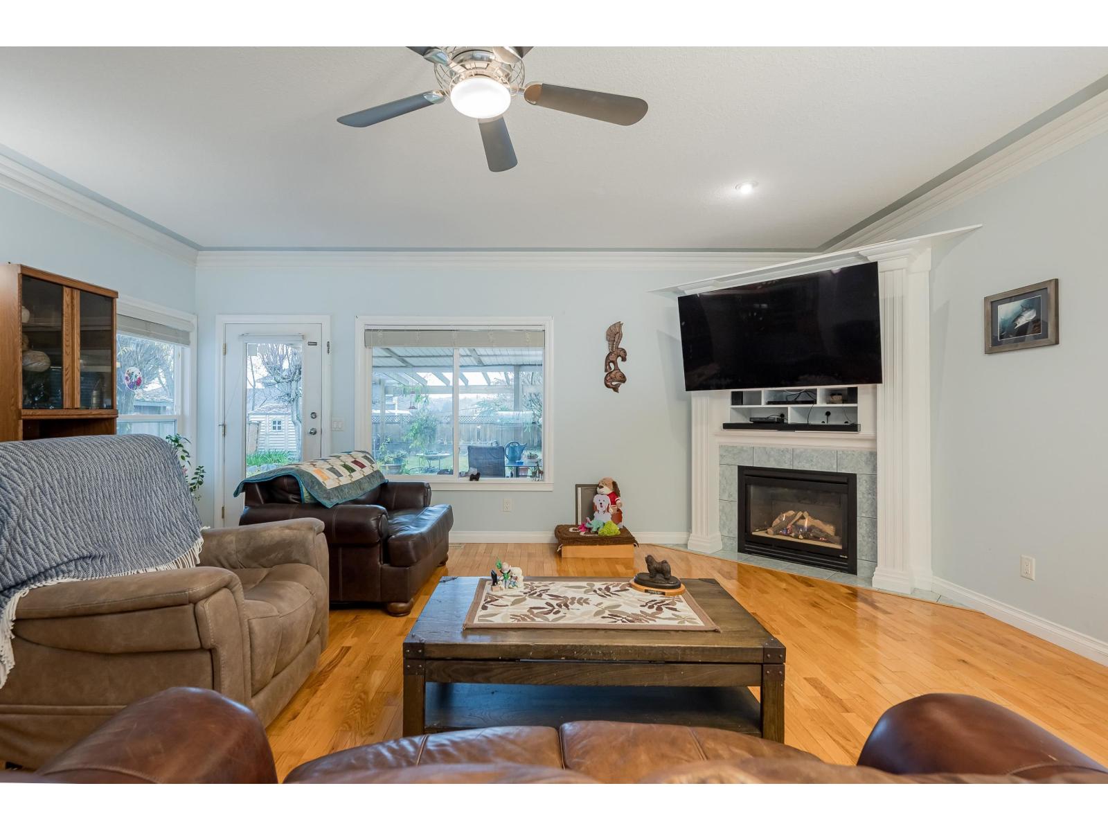 32993 Hawthorne Avenue, Mission, British Columbia  V2V 7C3 - Photo 9 - R3070780