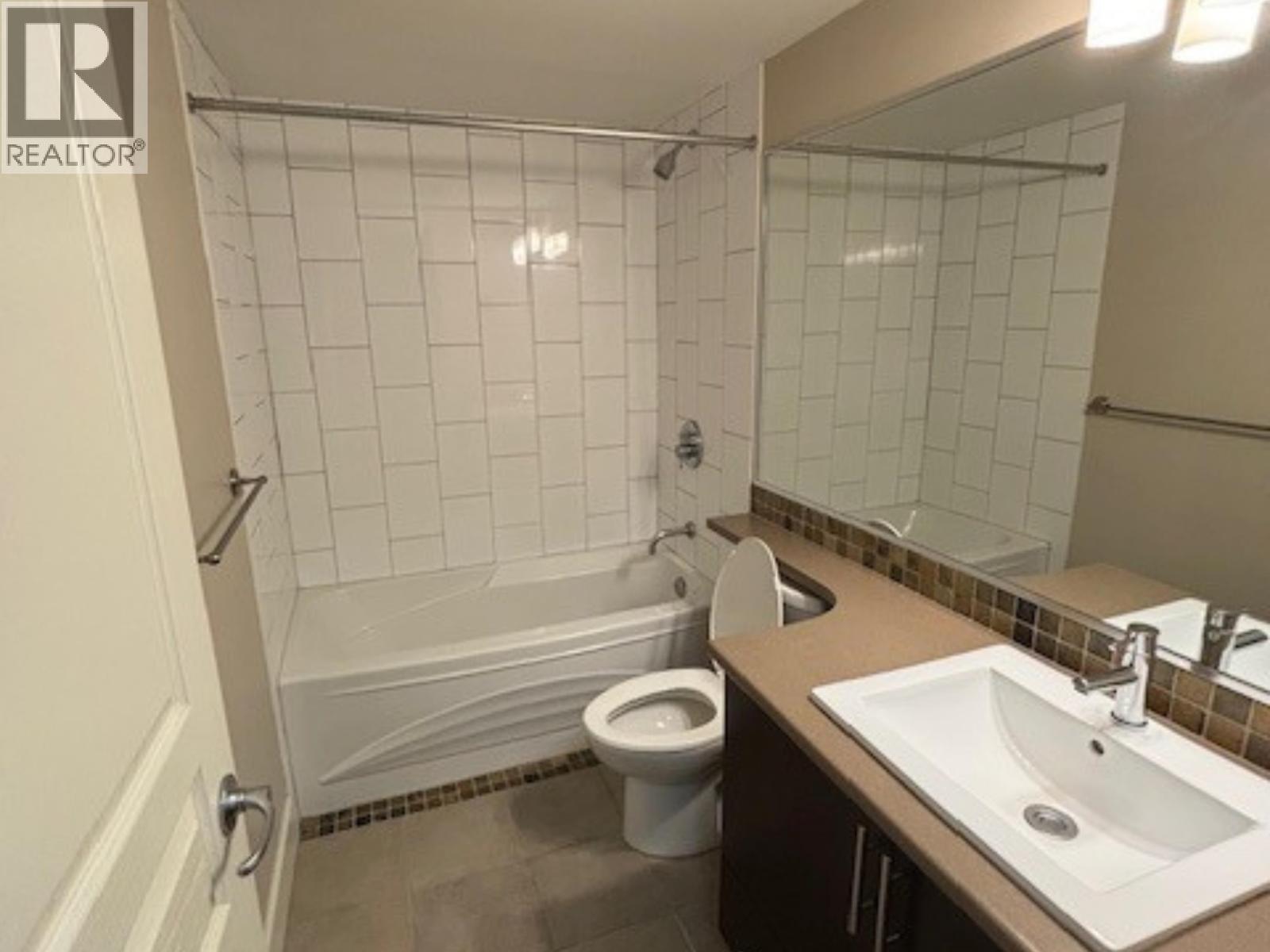 307 12283 224 Street, Maple Ridge, British Columbia  V2X 8Z3 - Photo 4 - R3068105