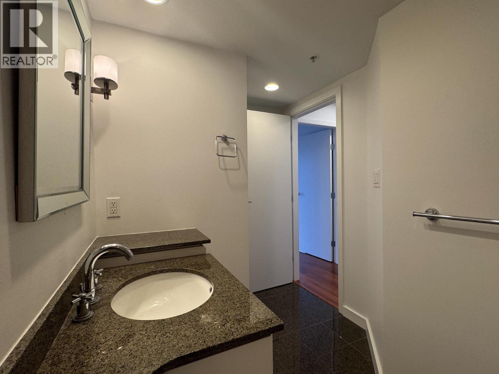 2801 455 Beach Crescent, Vancouver, British Columbia V6Z 3E5 - Photo 21 - R3070775