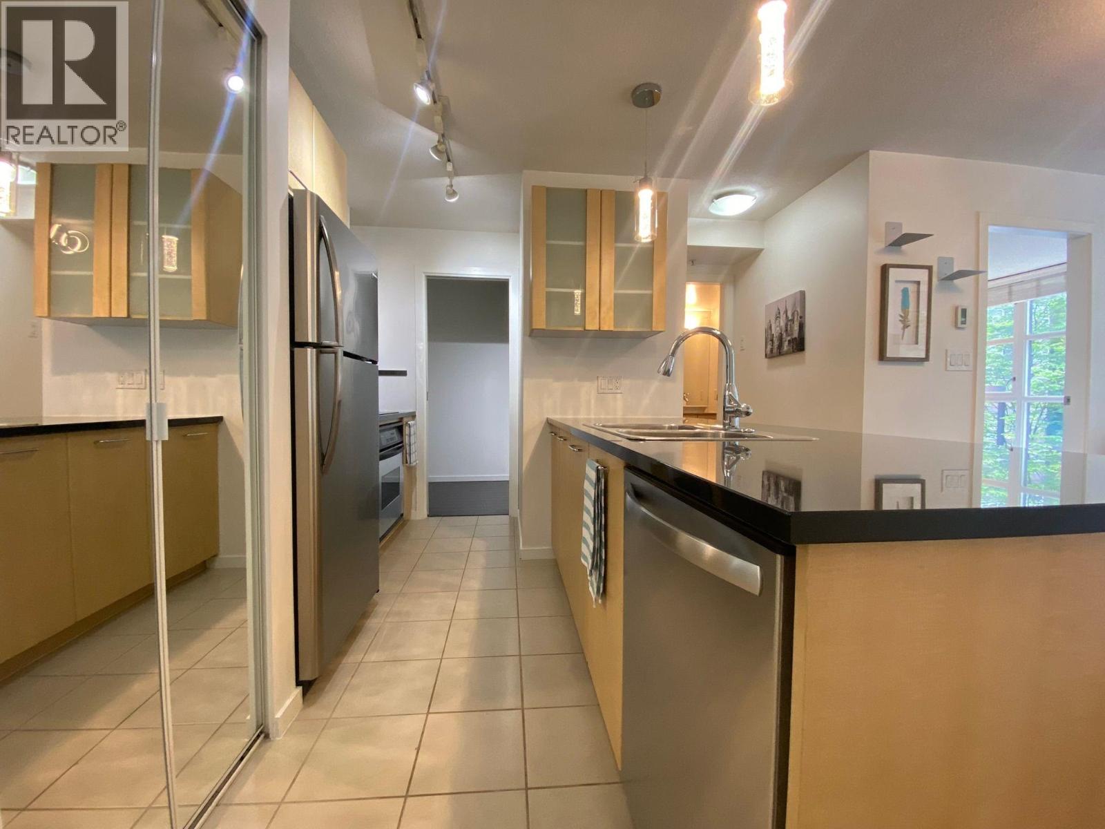 1155 Seymour Street, Vancouver, British Columbia  V6B 3N3 - Photo 3 - R3070789