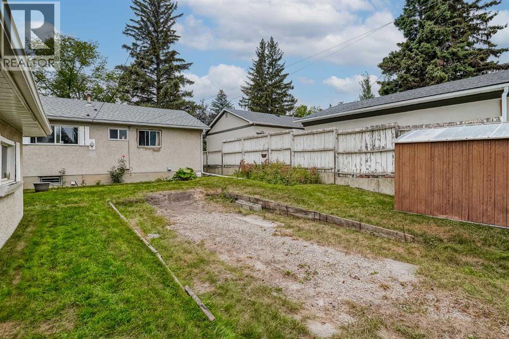 4928 45 Street Sw, Calgary, Alberta  T3E 3W4 - Photo 30 - A2266312