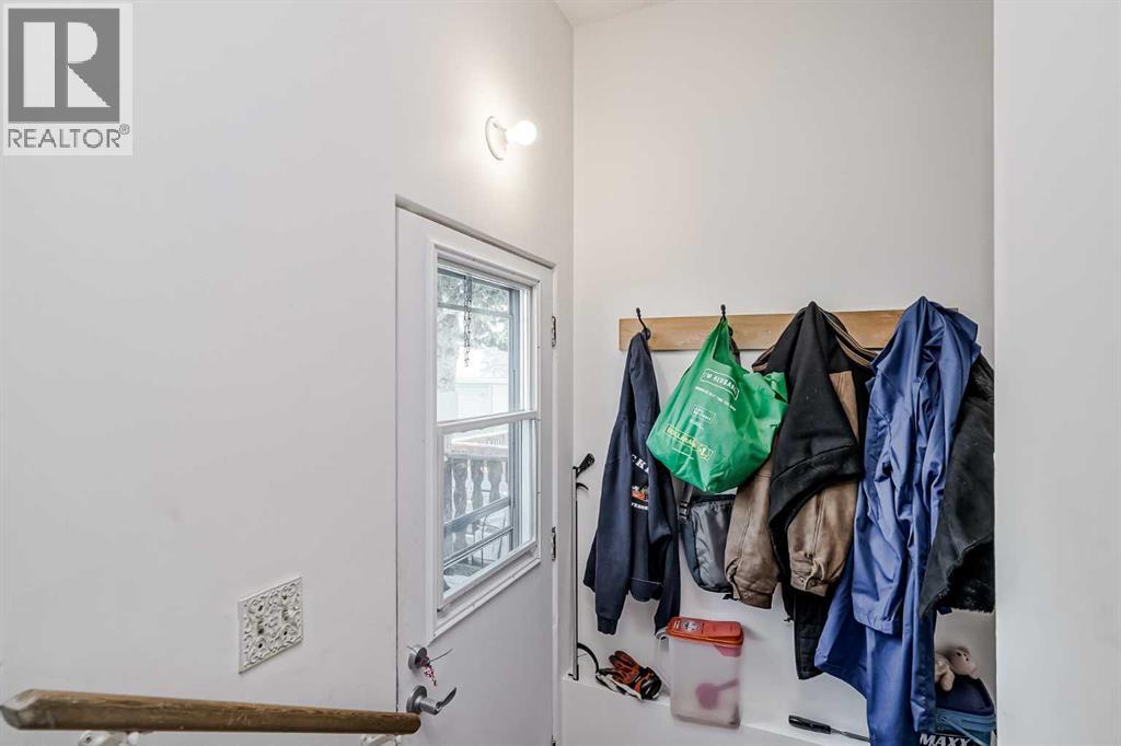 4928 45 Street Sw, Calgary, Alberta  T3E 3W4 - Photo 22 - A2266312