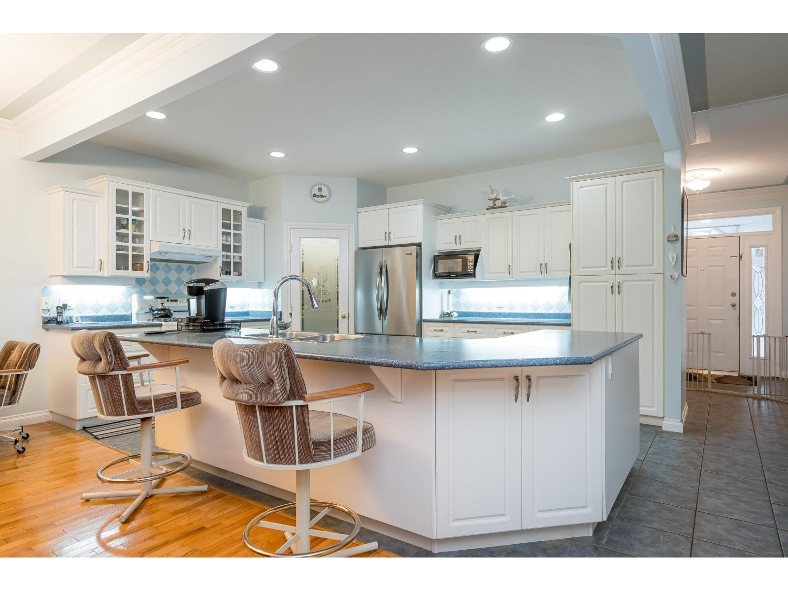 32993 Hawthorne Avenue, Mission, British Columbia  V2V 7C3 - Photo 12 - R3070780