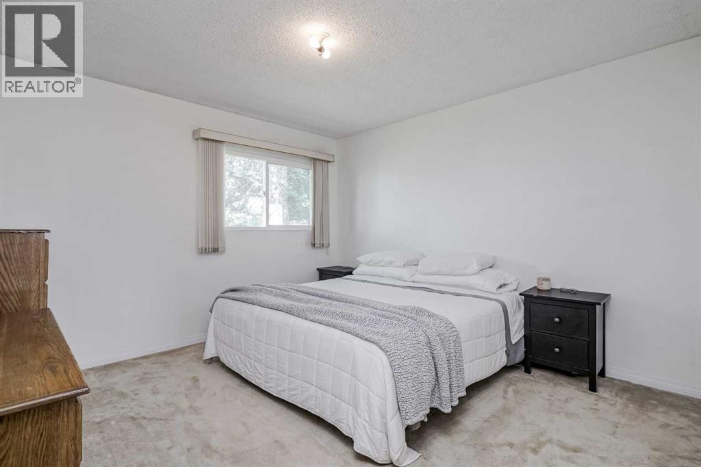 4928 45 Street Sw, Calgary, Alberta  T3E 3W4 - Photo 14 - A2266312