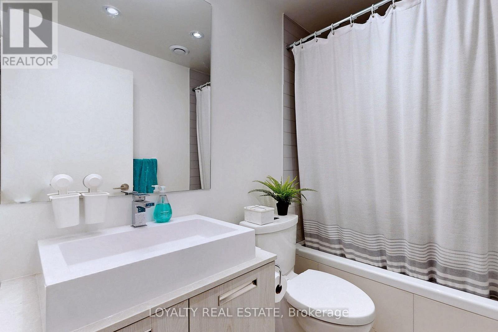 403 - 2a Church Street, Toronto, Ontario  M5E 0E1 - Photo 26 - C12583838