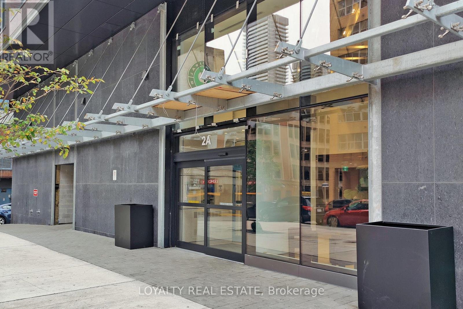 403 - 2a Church Street, Toronto, Ontario  M5E 0E1 - Photo 6 - C12583838