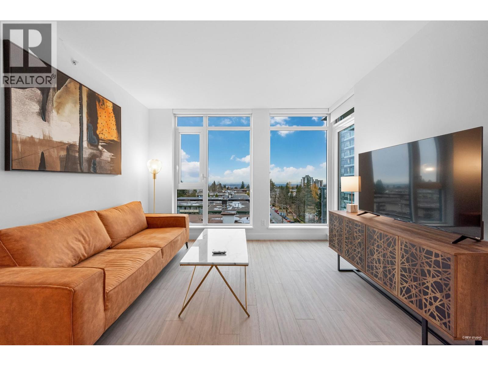 703 6398 Silver Avenue, Burnaby, British Columbia  V5H 0K7 - Photo 2 - R3070747