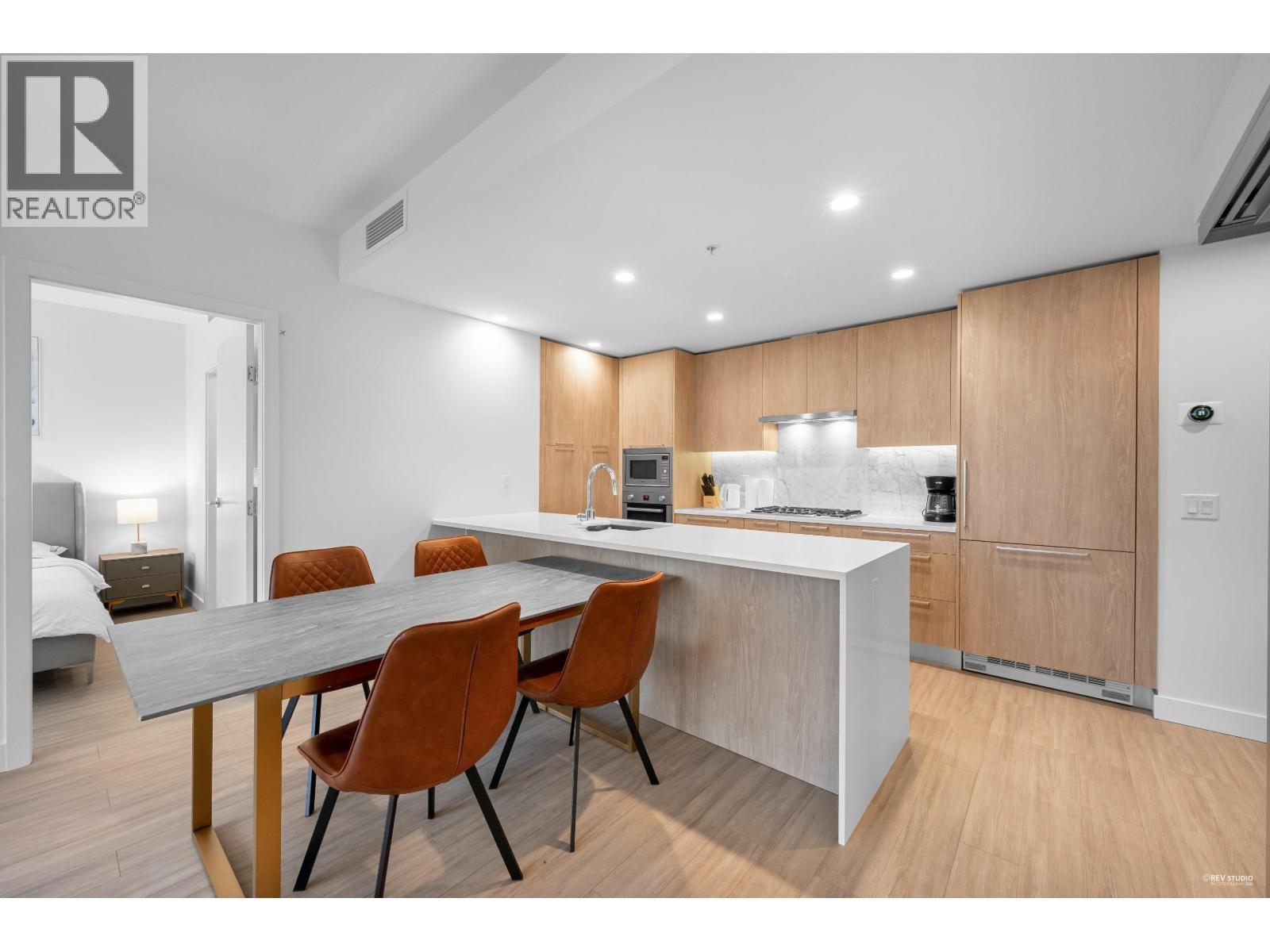 703 6398 Silver Avenue, Burnaby, British Columbia  V5H 0K7 - Photo 10 - R3070747