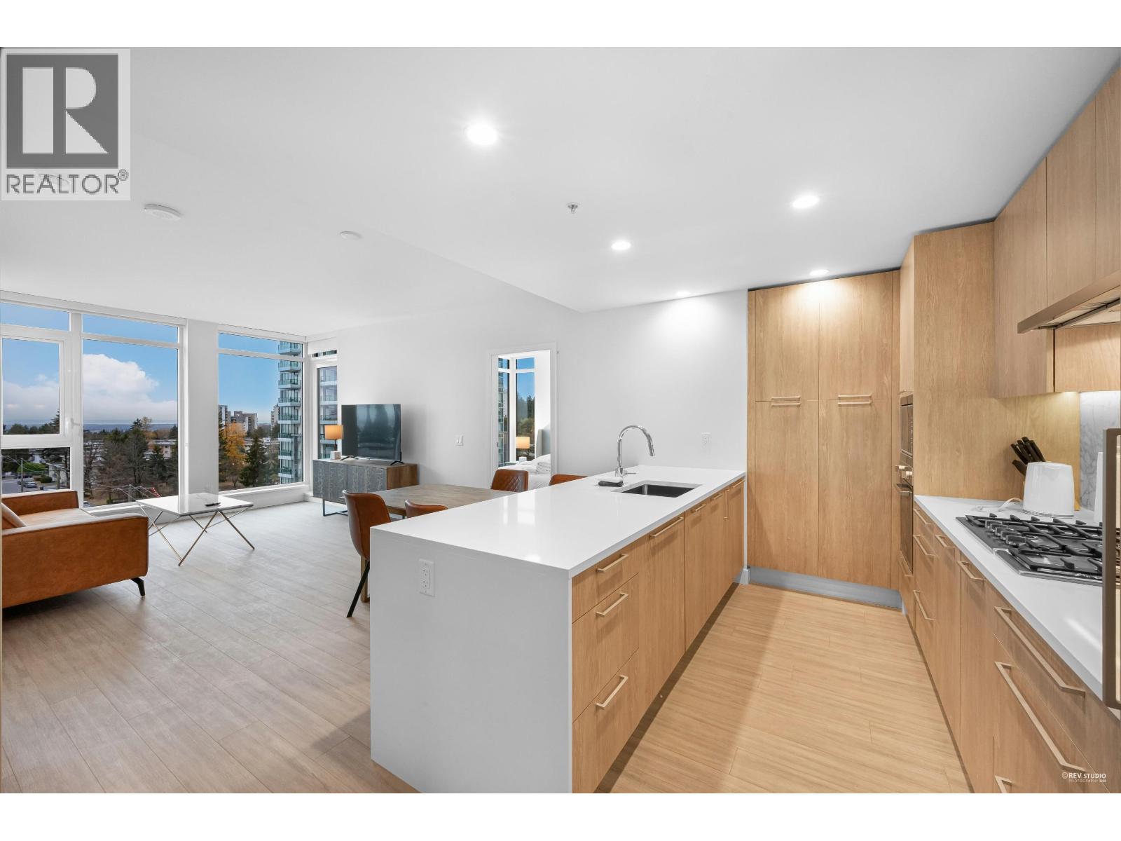 703 6398 Silver Avenue, Burnaby, British Columbia  V5H 0K7 - Photo 9 - R3070747