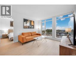 703 6398 SILVER AVENUE, Burnaby, British Columbia