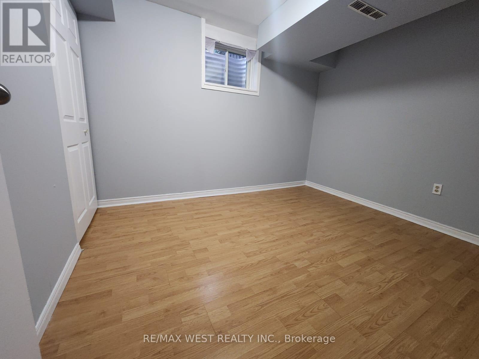 Basement - 4250 Jefton Crescent, Mississauga, Ontario  L5L 1Z3 - Photo 19 - W12583832