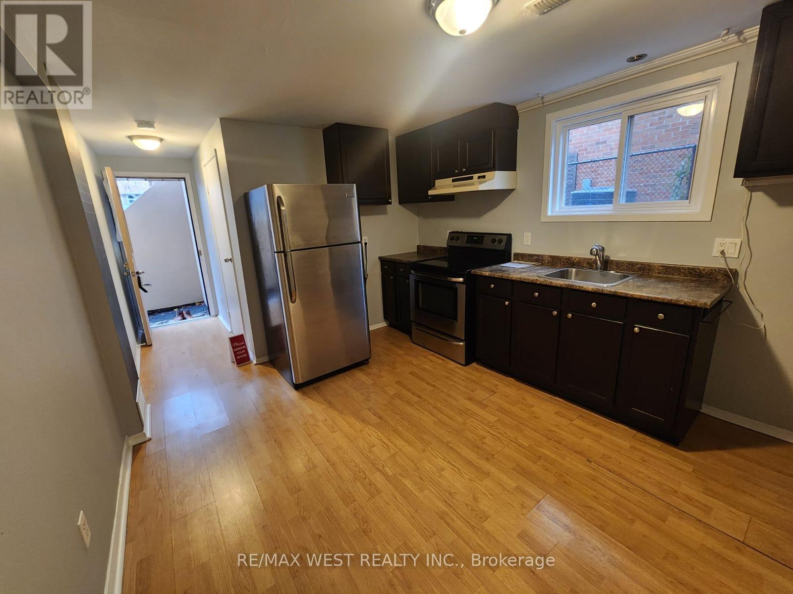 Basement - 4250 Jefton Crescent, Mississauga, Ontario  L5L 1Z3 - Photo 7 - W12583832