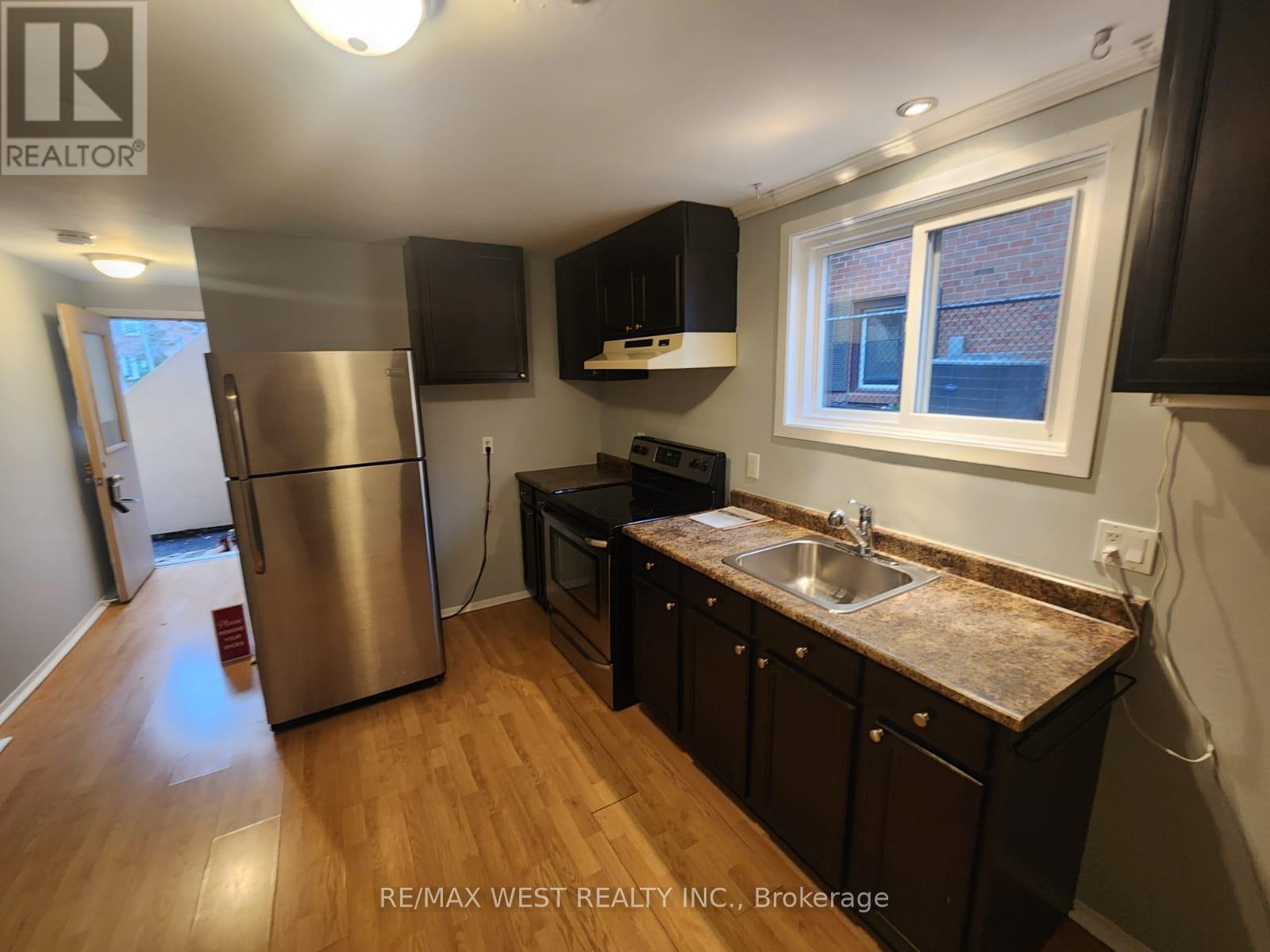 Basement - 4250 Jefton Crescent, Mississauga, Ontario  L5L 1Z3 - Photo 8 - W12583832