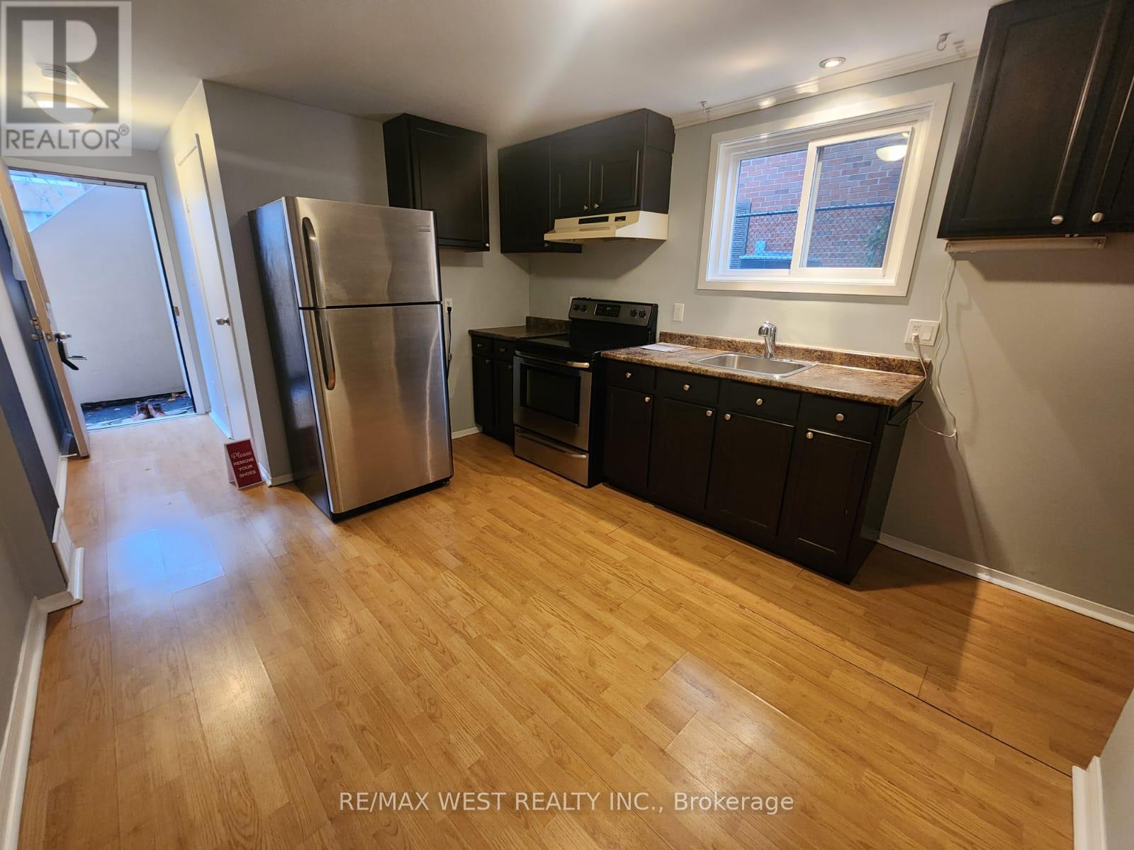 Basement - 4250 Jefton Crescent, Mississauga, Ontario  L5L 1Z3 - Photo 9 - W12583832