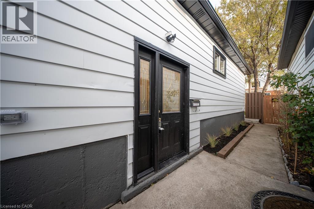 11 Garside Avenue S, Hamilton, Ontario  L8K 2V7 - Photo 31 - 40790795