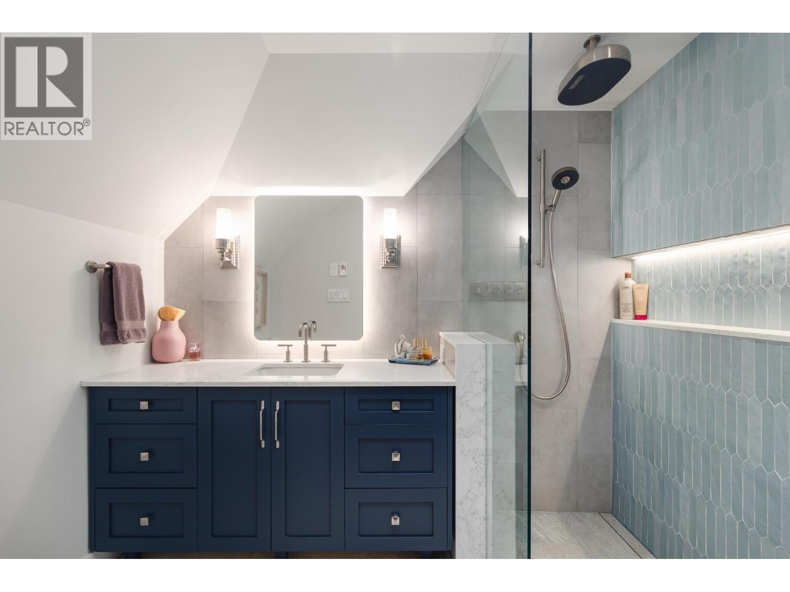 3 4725 Spearhead Drive, Whistler, British Columbia  V8E 0A3 - Photo 14 - R3070790