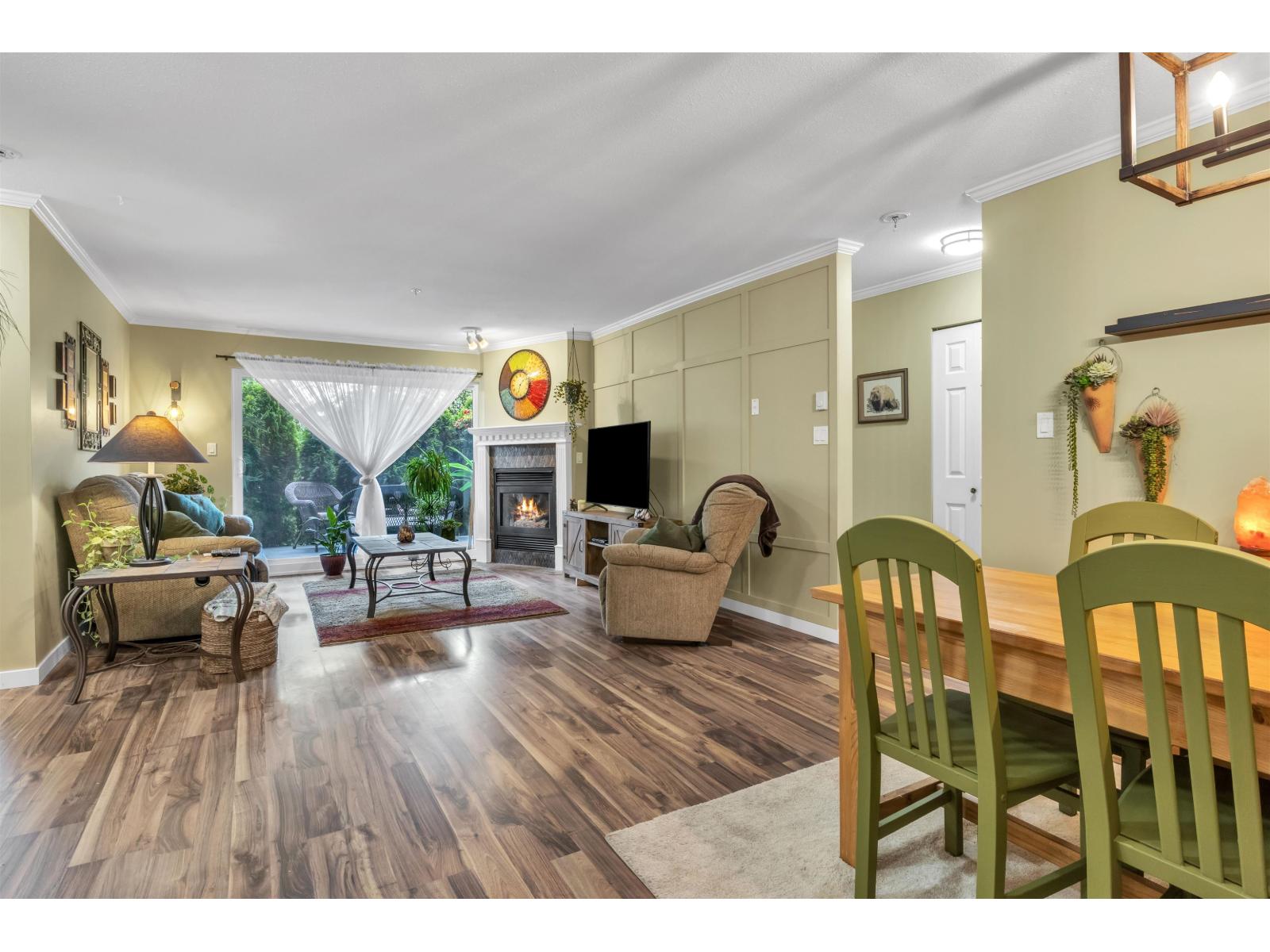 108 32044 Old Yale Road, Abbotsford, British Columbia  V2T 2C9 - Photo 2 - R3070773