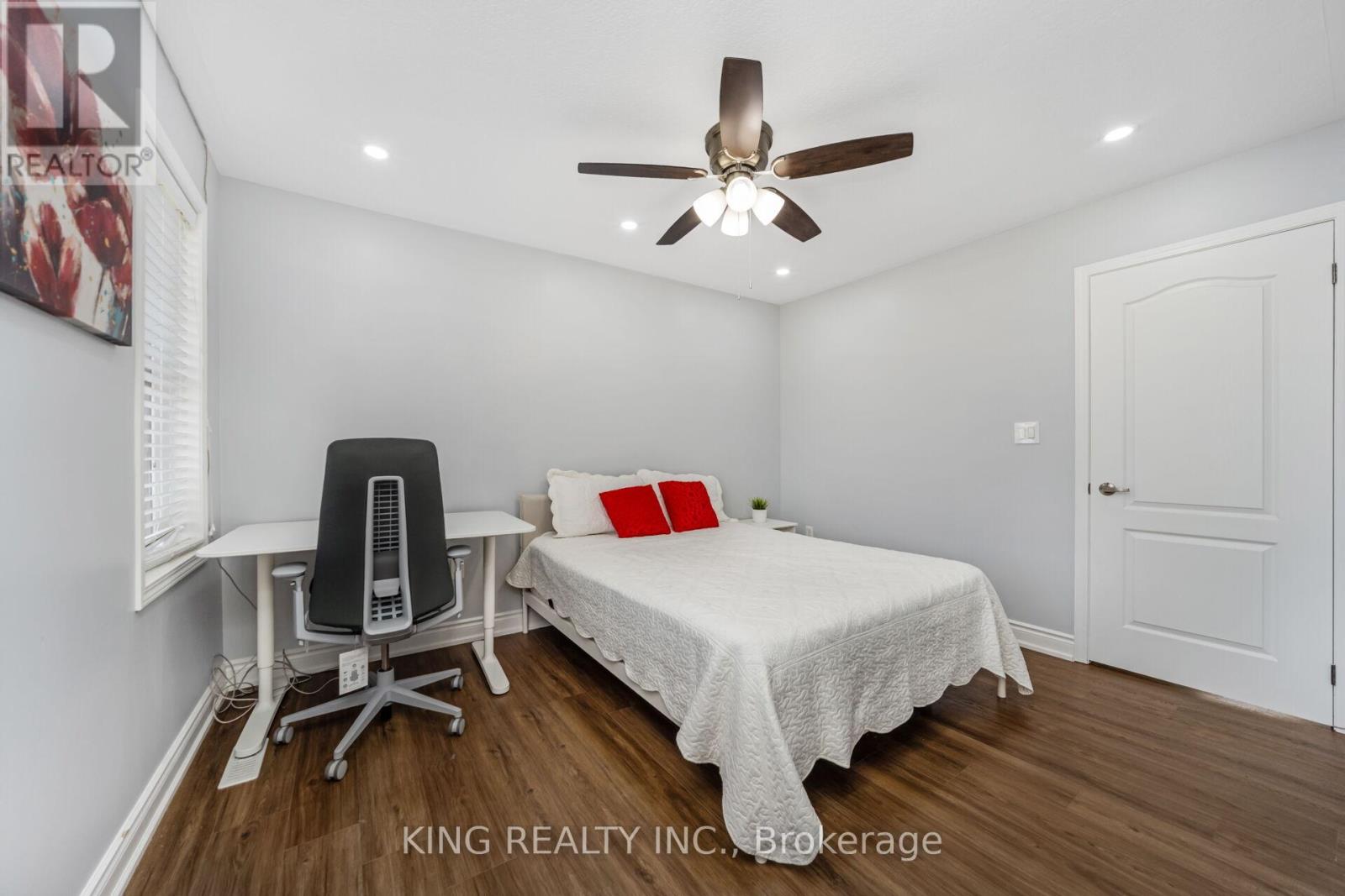 87 Fletcher Circle, Cambridge, Ontario  N3C 0B5 - Photo 33 - X12583840