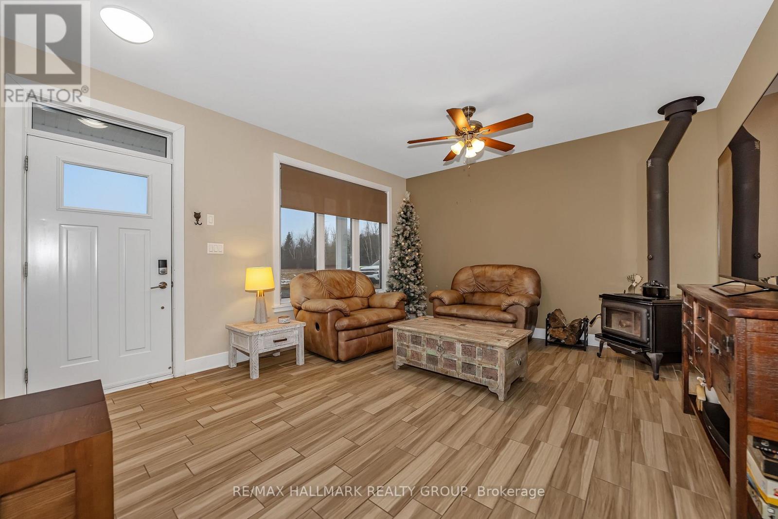 998 Pioneer Road, Merrickville-Wolford, Ontario  K0G 1N0 - Photo 5 - X12583842