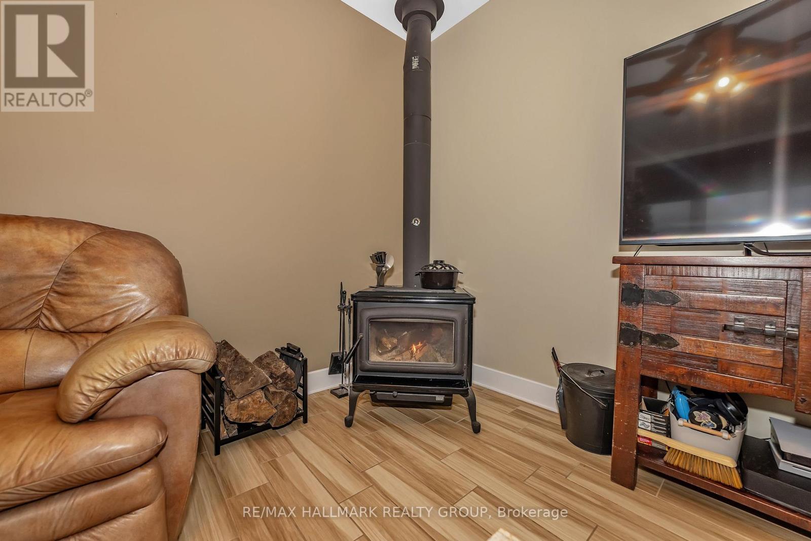 998 Pioneer Road, Merrickville-Wolford, Ontario  K0G 1N0 - Photo 7 - X12583842