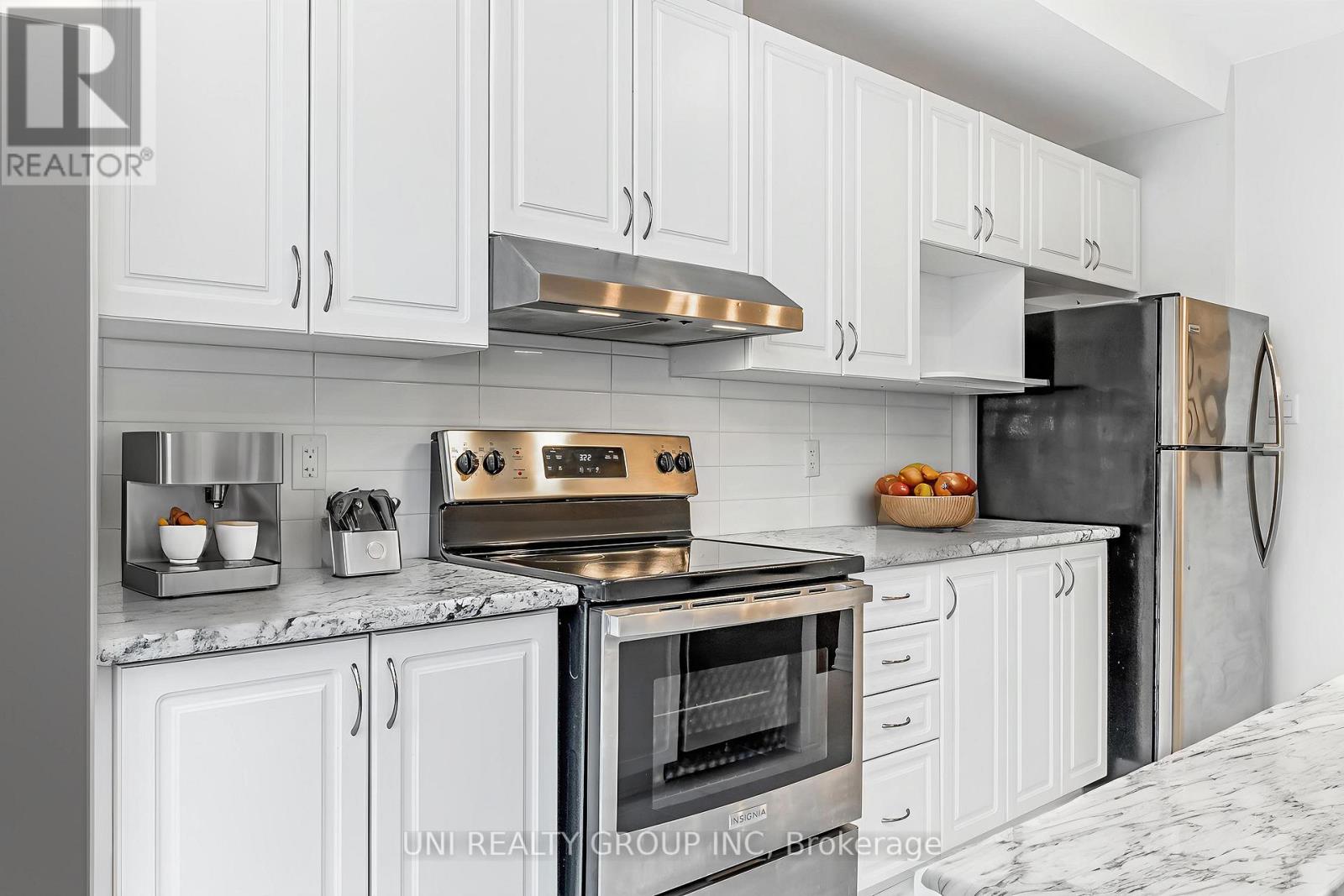 715 Decoeur Drive, Ottawa, Ontario K4A 1H2 - Photo 14 - X12583850