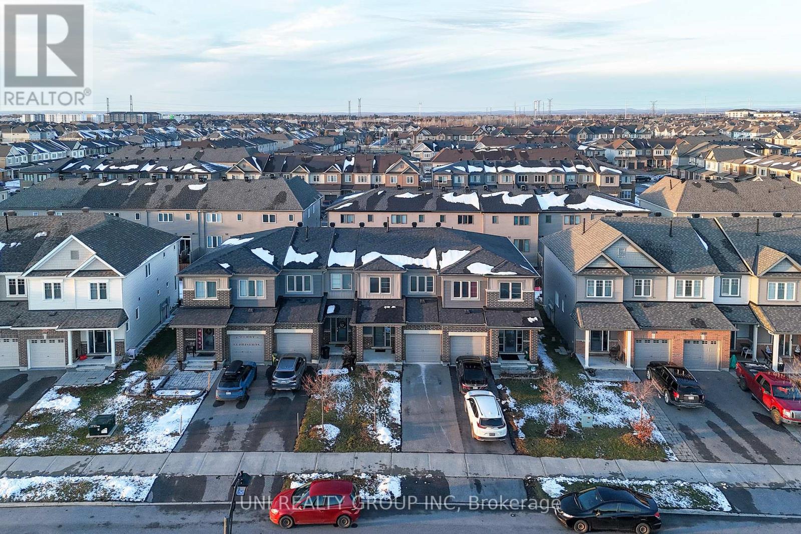 715 Decoeur Drive, Ottawa, Ontario K4A 1H2 - Photo 3 - X12583850