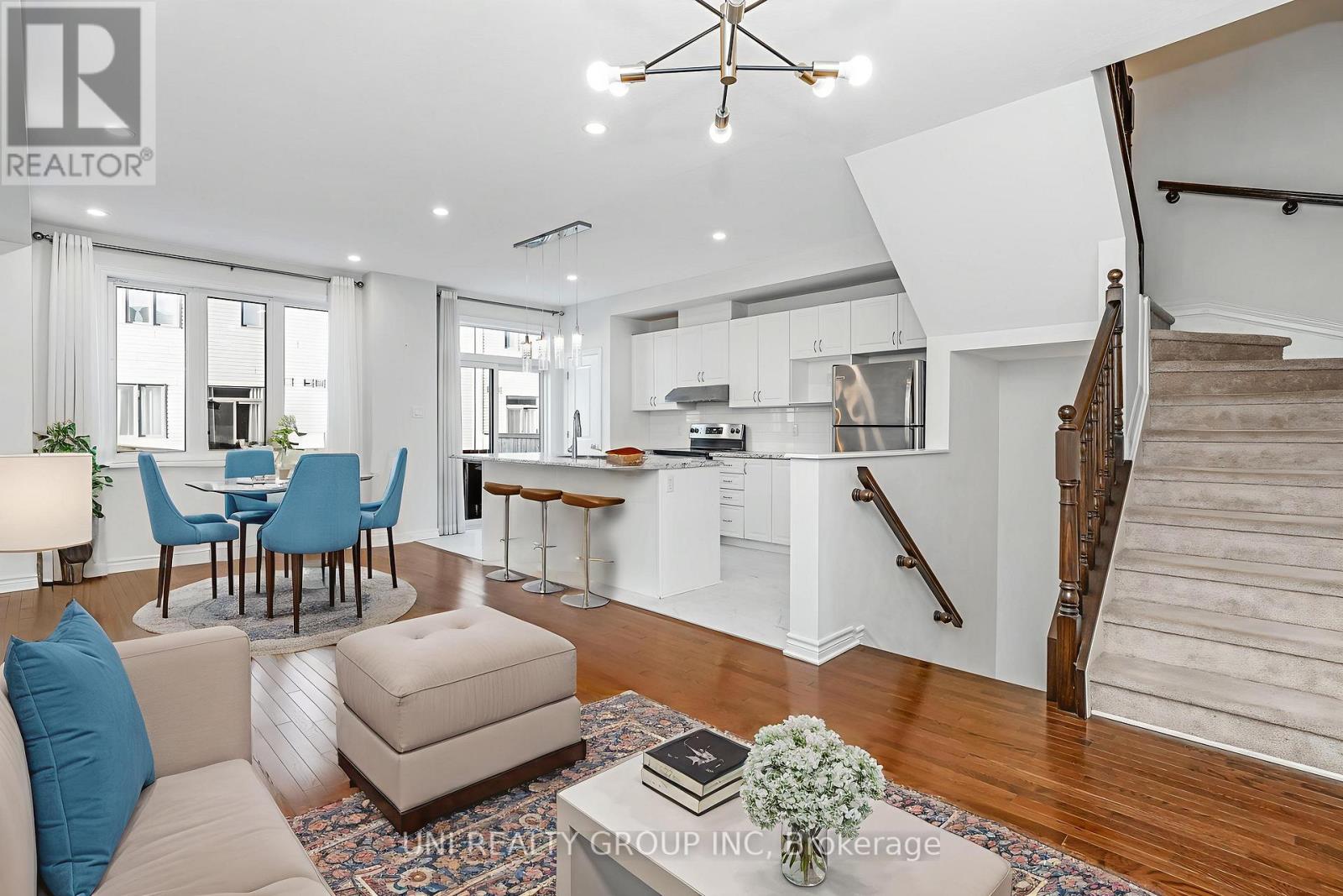 715 Decoeur Drive, Ottawa, Ontario K4A 1H2 - Photo 7 - X12583850