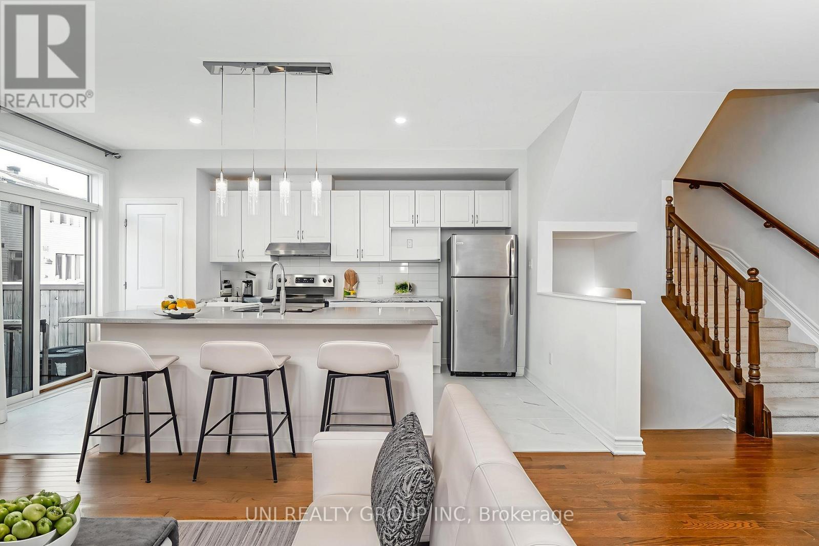 715 Decoeur Drive, Ottawa, Ontario K4A 1H2 - Photo 8 - X12583850