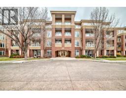 106, 6 Hemlock Crescent SW Spruce Cliff