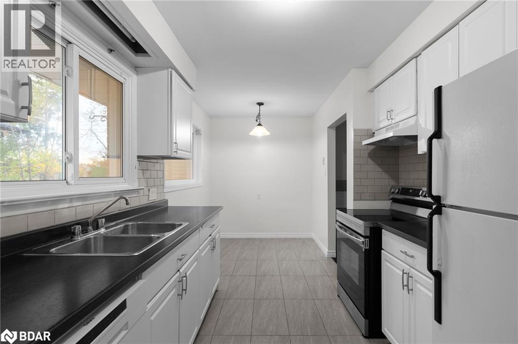 65 Ottaway Avenue, Barrie, Ontario  L4M 2X1 - Photo 10 - 40791105