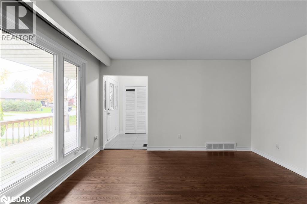 65 Ottaway Avenue, Barrie, Ontario  L4M 2X1 - Photo 7 - 40791105