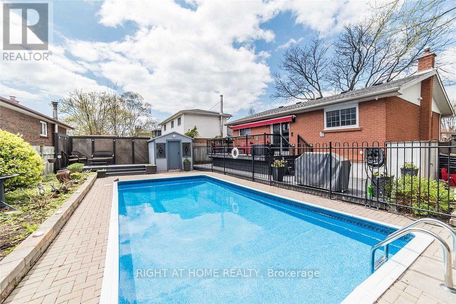 1094 Ronlea Avenue, Oshawa, Ontario  L1H 2X9 - Photo 2 - E12583880