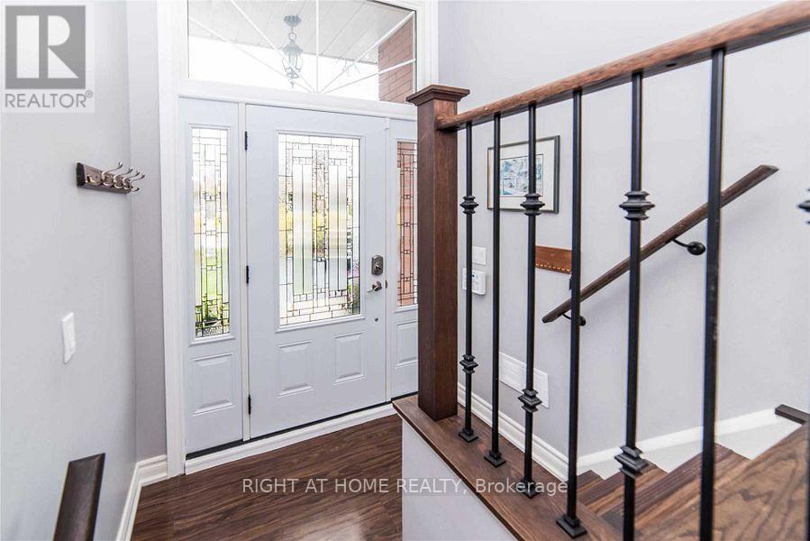 1094 Ronlea Avenue, Oshawa, Ontario  L1H 2X9 - Photo 3 - E12583880