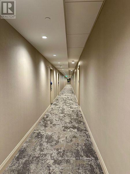 533 - 3250 Carding Mill Trail, Oakville, Ontario L6M 0Z3 - Photo 3 - W12581086