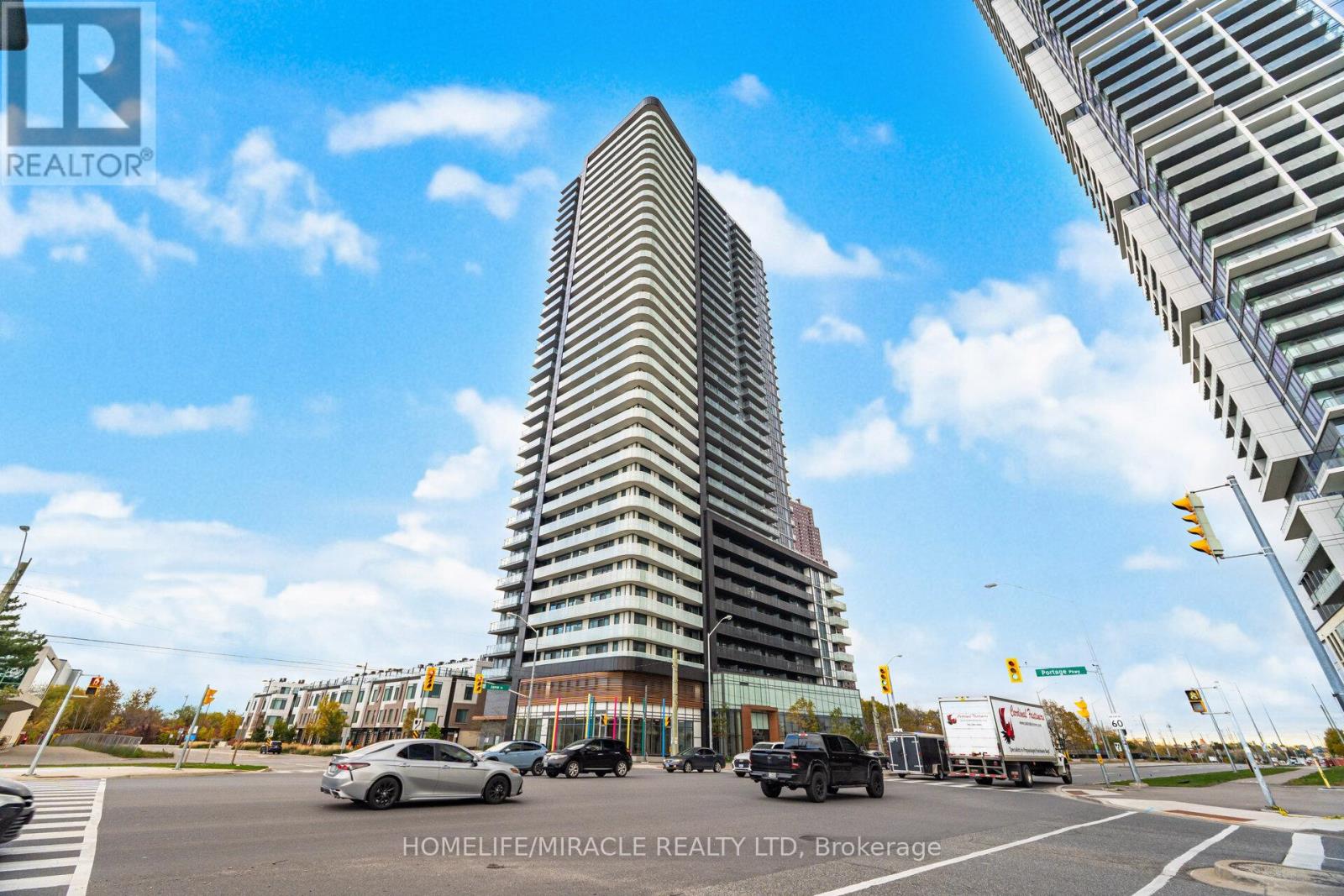 505 - 7895 Jane Street, Vaughan, Ontario L4K 2M7 - Photo 2 - N12583862