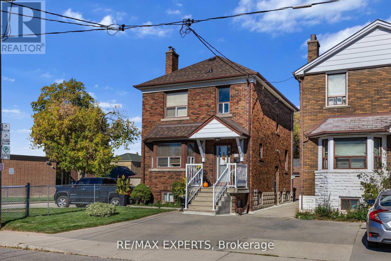 Lower - 114 Trowell Avenue, Toronto, Ontario  M6M 1L7 - Photo 2 - W12583870