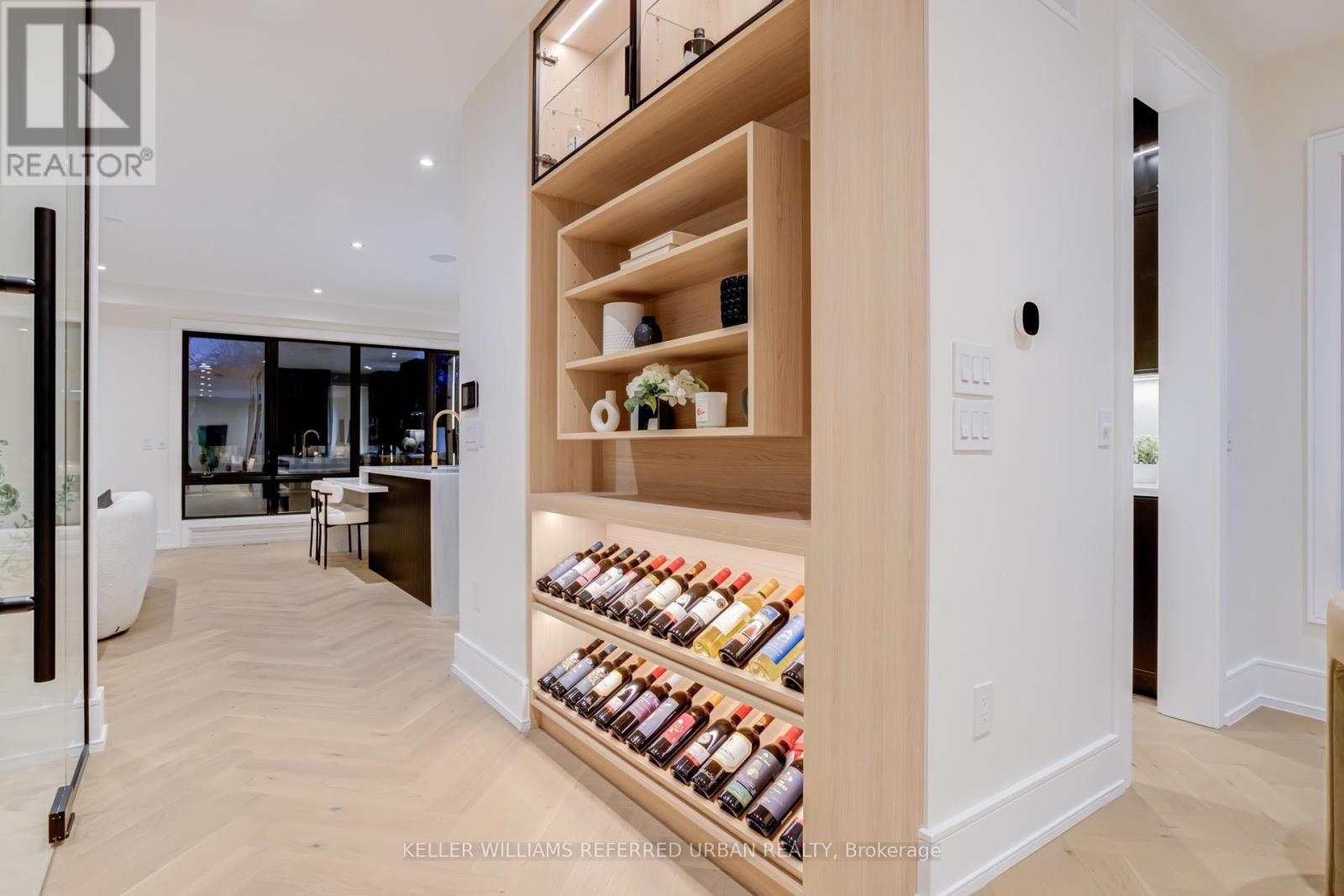 33 Twelfth Street, Toronto, Ontario M8V 3G8 - Photo 13 - W12583874