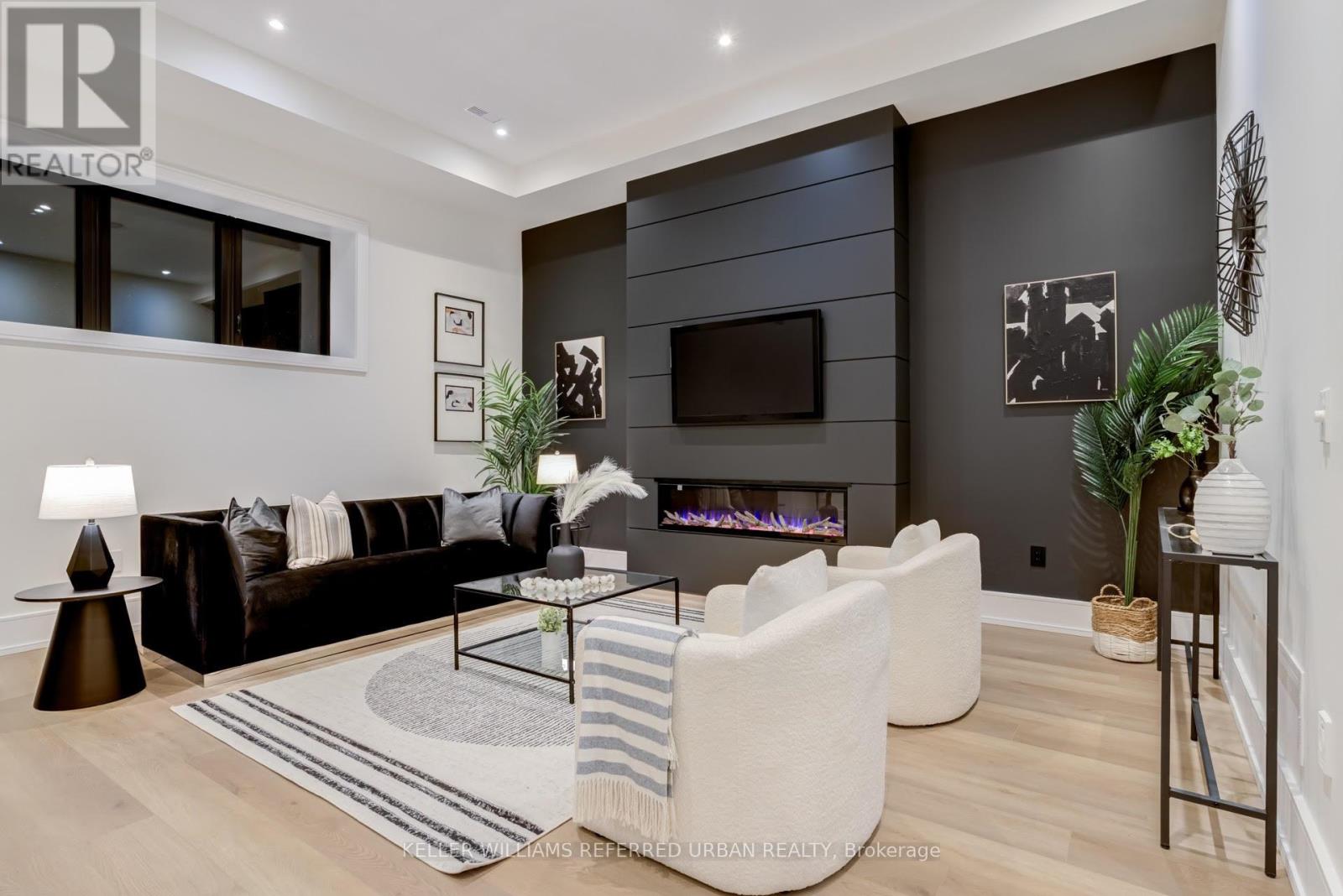 33 Twelfth Street, Toronto, Ontario M8V 3G8 - Photo 44 - W12583874