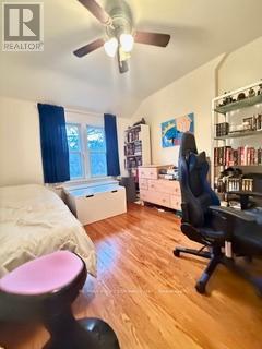 40 Warren Crescent, Toronto, Ontario  M6S 4S2 - Photo 12 - W12583882