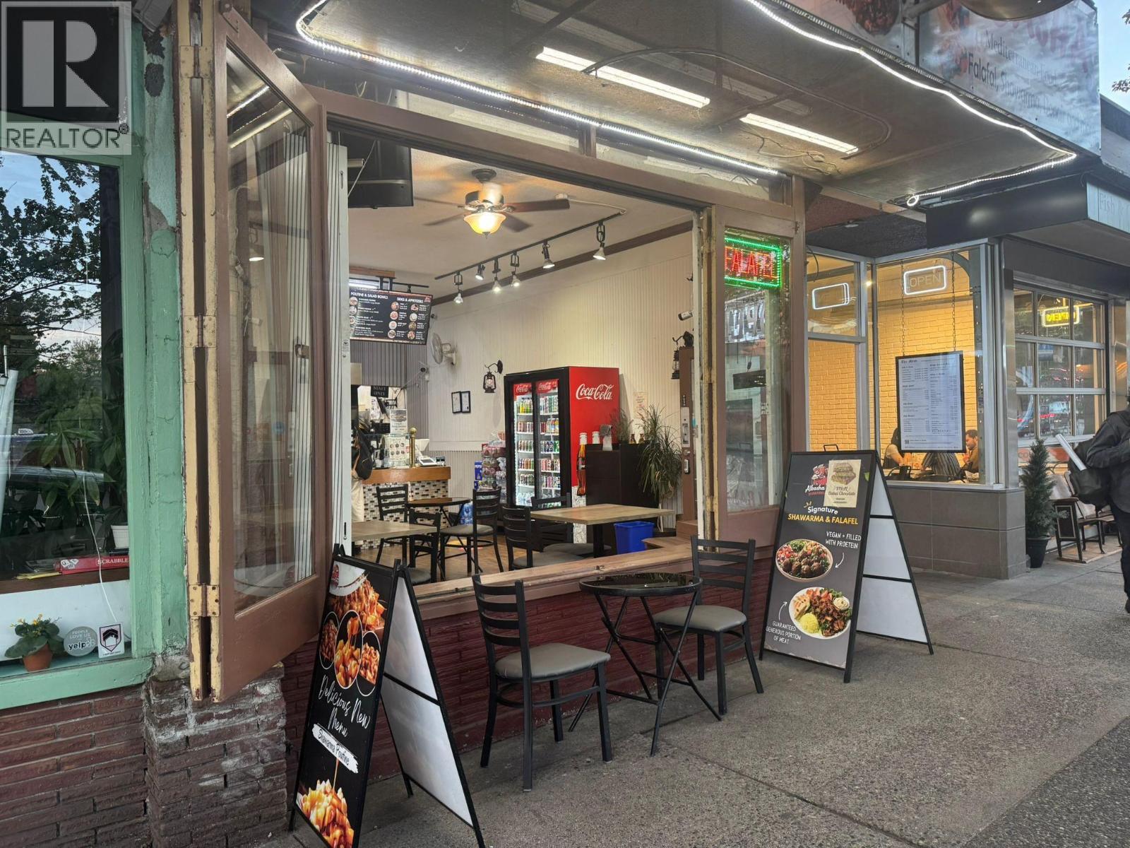 1937 Cornwall Street, Vancouver, British Columbia  V6J 1C8 - Photo 2 - C8070960