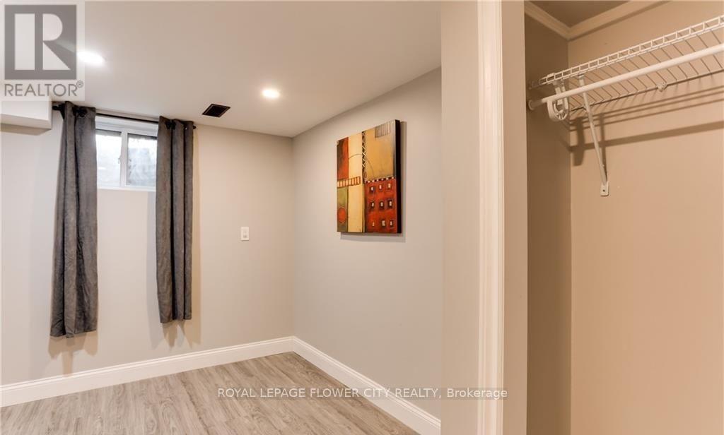 50 Emery Street W, London South, Ontario  N6J 1R6 - Photo 10 - X12583854