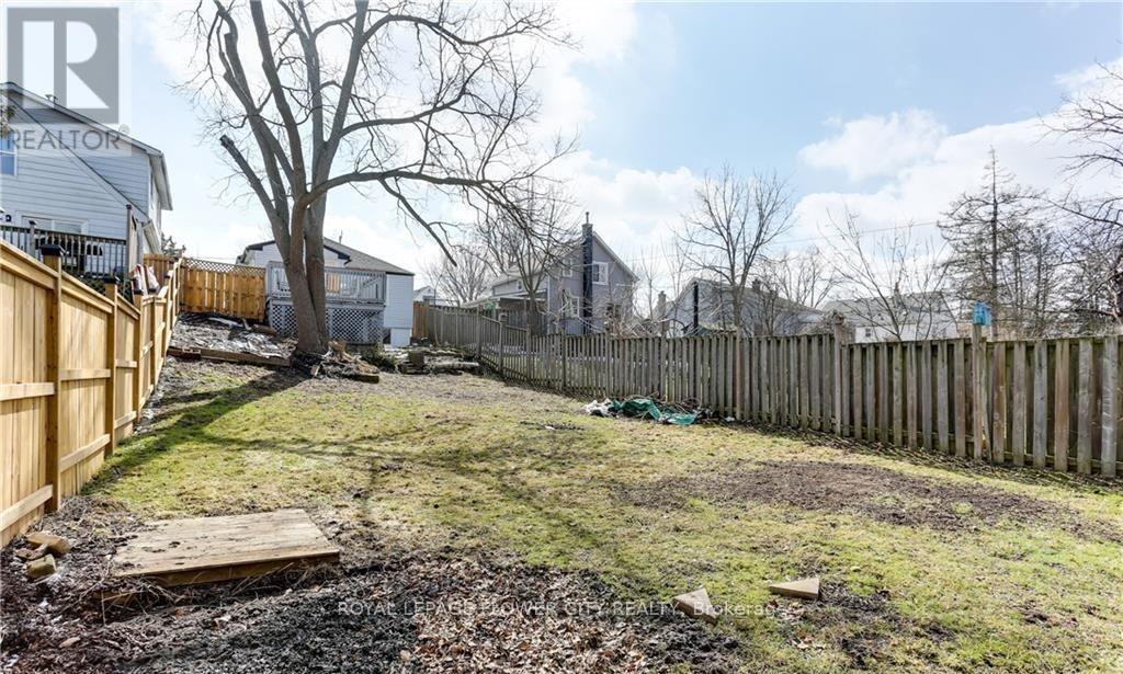 50 Emery Street W, London South, Ontario  N6J 1R6 - Photo 4 - X12583854