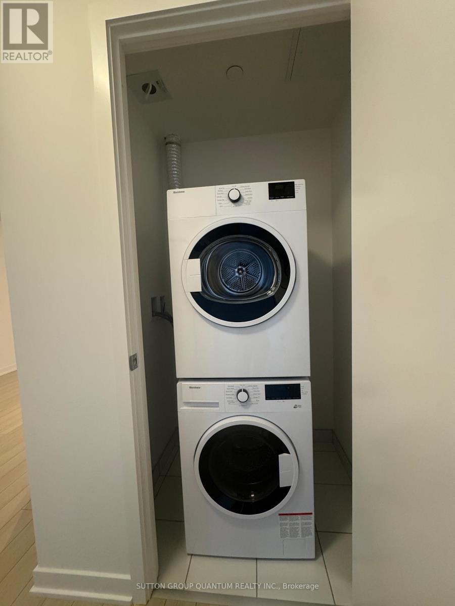 1010 - 3071 Trafalgar Road, Oakville, Ontario L6H 8C6 - Photo 18 - W12531514