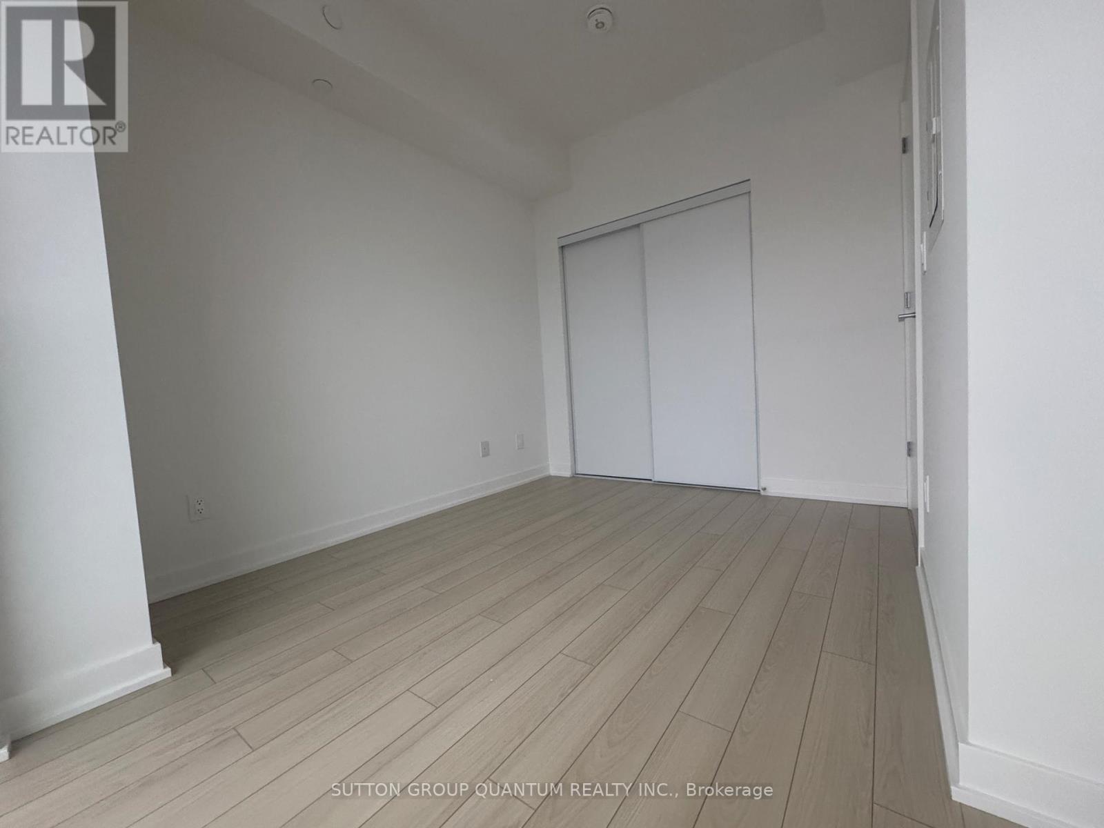 1010 - 3071 Trafalgar Road, Oakville, Ontario L6H 8C6 - Photo 16 - W12531514