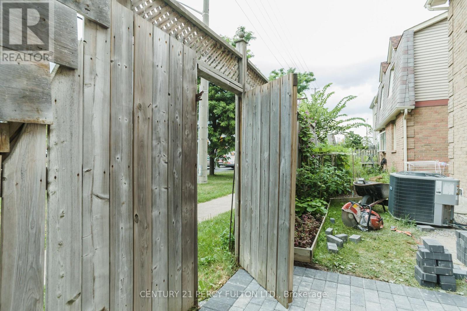 Bsmt - 103 Spring Forest Square, Toronto, Ontario  M1S 4W7 - Photo 3 - E12578048