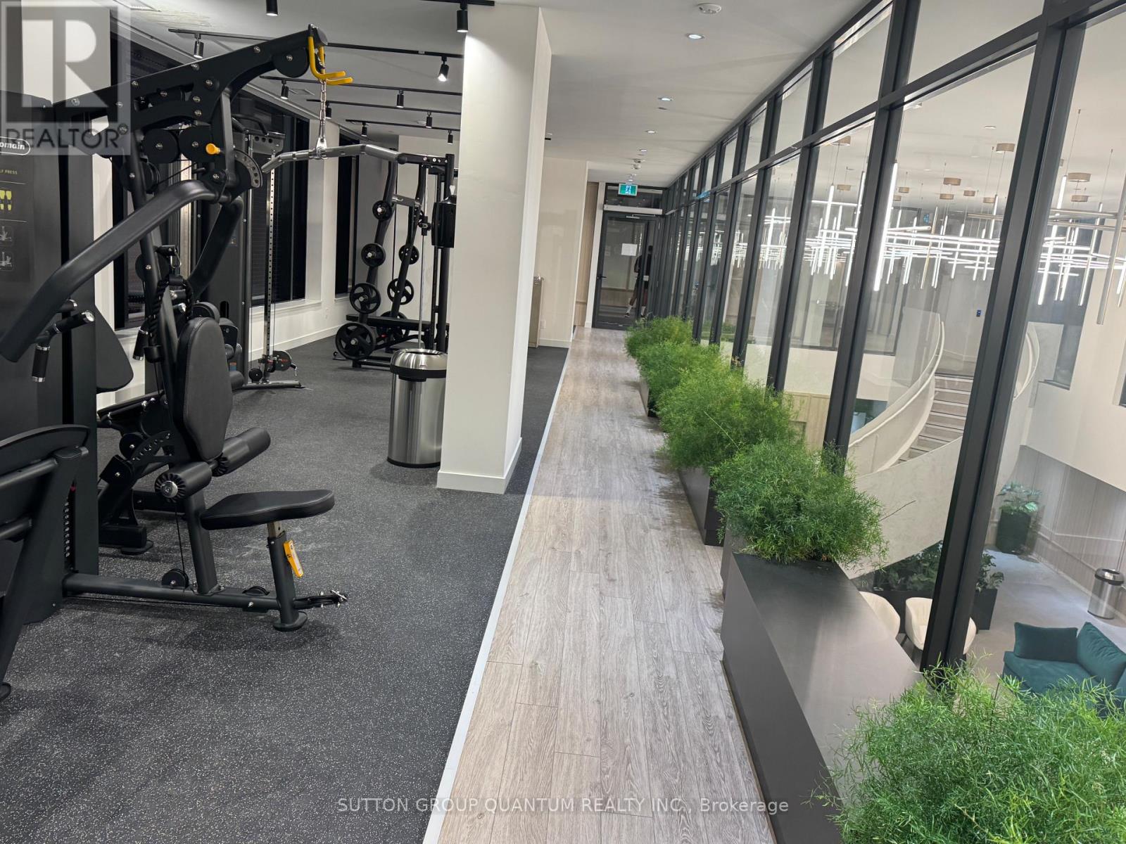 1010 - 3071 Trafalgar Road, Oakville, Ontario L6H 8C6 - Photo 25 - W12531514