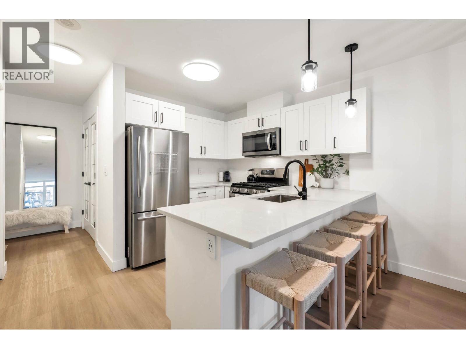 2201 2133 Douglas Road, Burnaby, British Columbia  V5C 0E9 - Photo 11 - R3070793