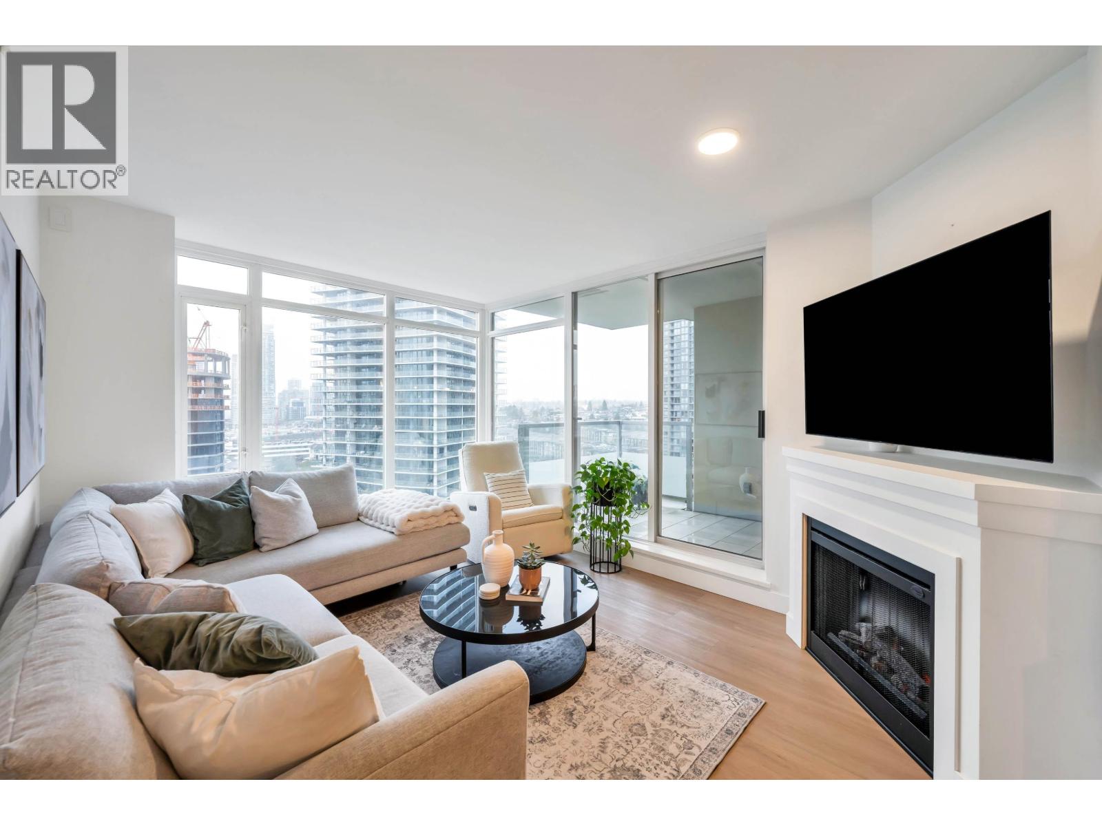 2201 2133 Douglas Road, Burnaby, British Columbia  V5C 0E9 - Photo 4 - R3070793