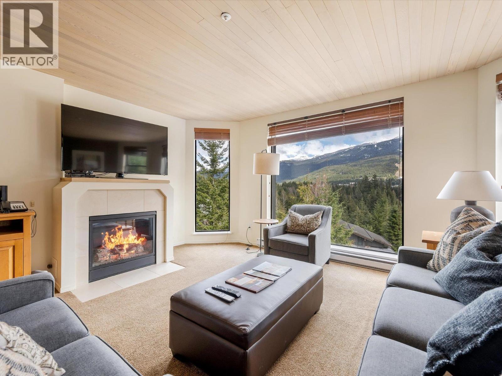 105 3217 Blueberry Drive, Whistler, British Columbia  V8E 0B8 - Photo 4 - R3070797