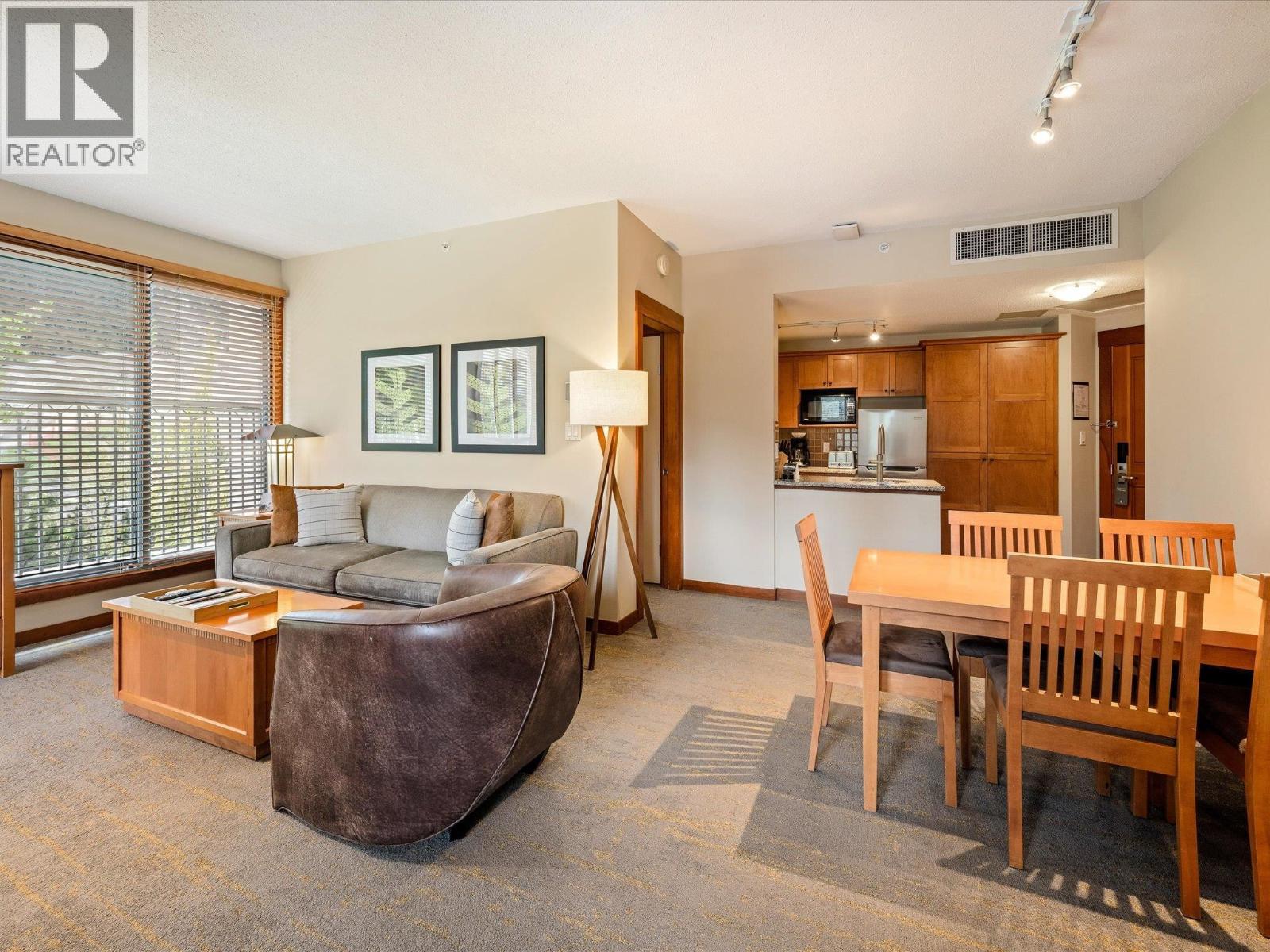 216 4320 Sundial Crescent, Whistler, British Columbia  V8E 1G6 - Photo 10 - R3070799